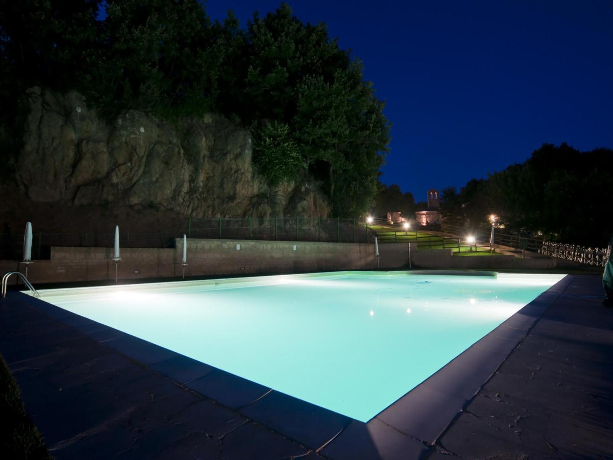 Residence Terme Di Sorano Екстериор снимка